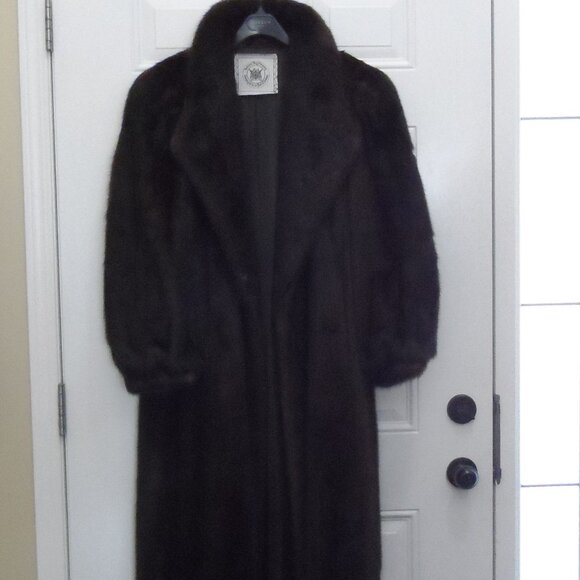 Classic Full Length Mink Coat-Dark Brown- size L/XL - Picture 2 of 16